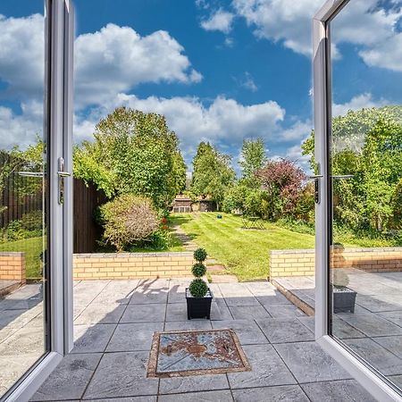 Elegant 5 Bed House - Sleeps 9, Central Solihull, Nec, Jlr, Hs2, Resorts World, Airport Business And Leisure Stays, Exterior foto